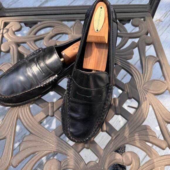 Men’s Bostonian shoe size 10M black leather vguc